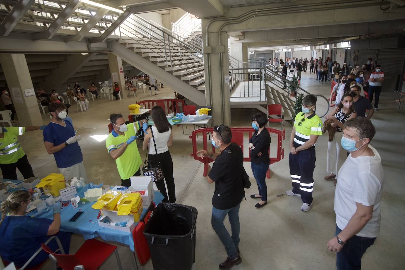 Fotos: La Región retoma la vacunación a menores de 60 años con AstraZeneca