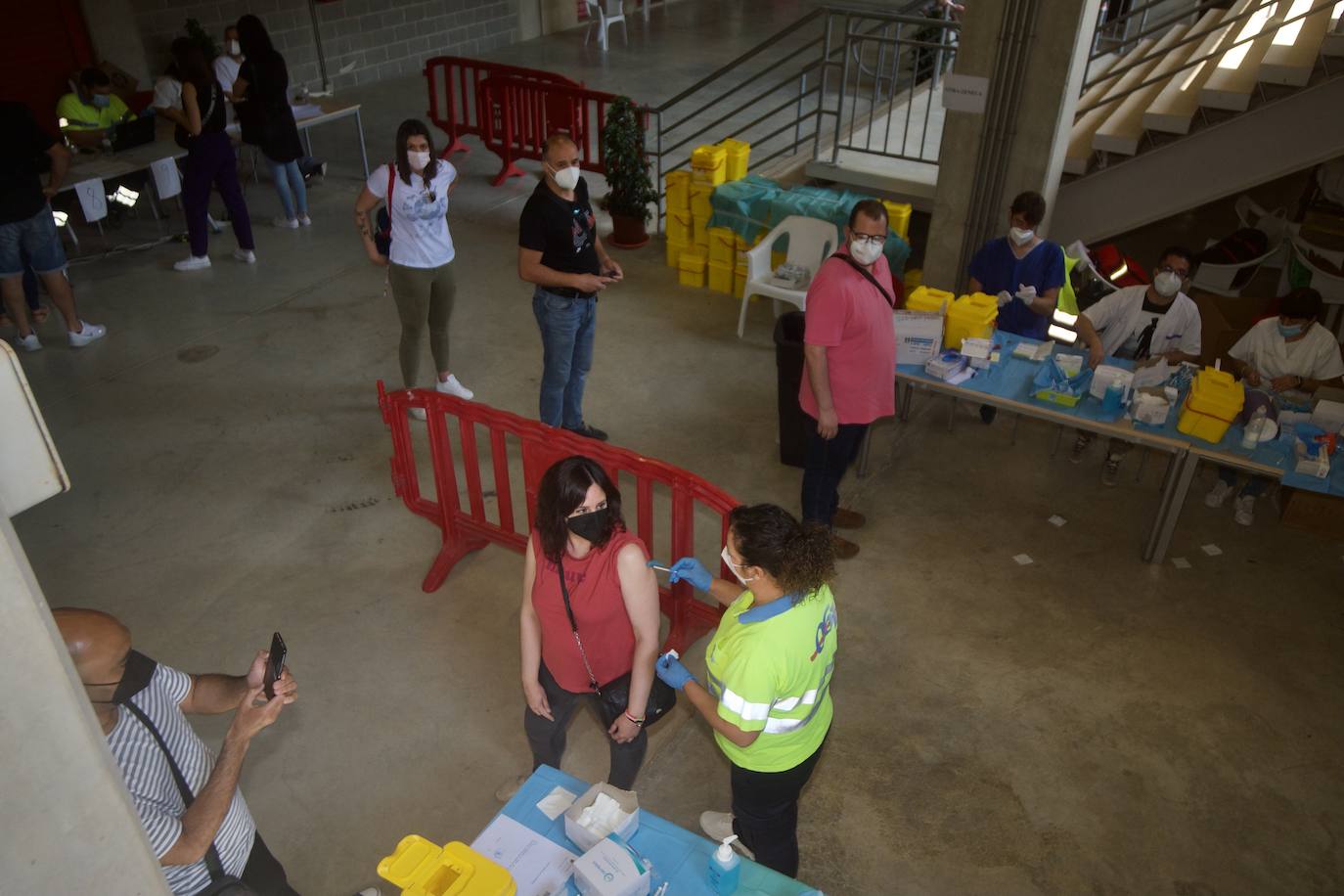 Fotos: La Región retoma la vacunación a menores de 60 años con AstraZeneca