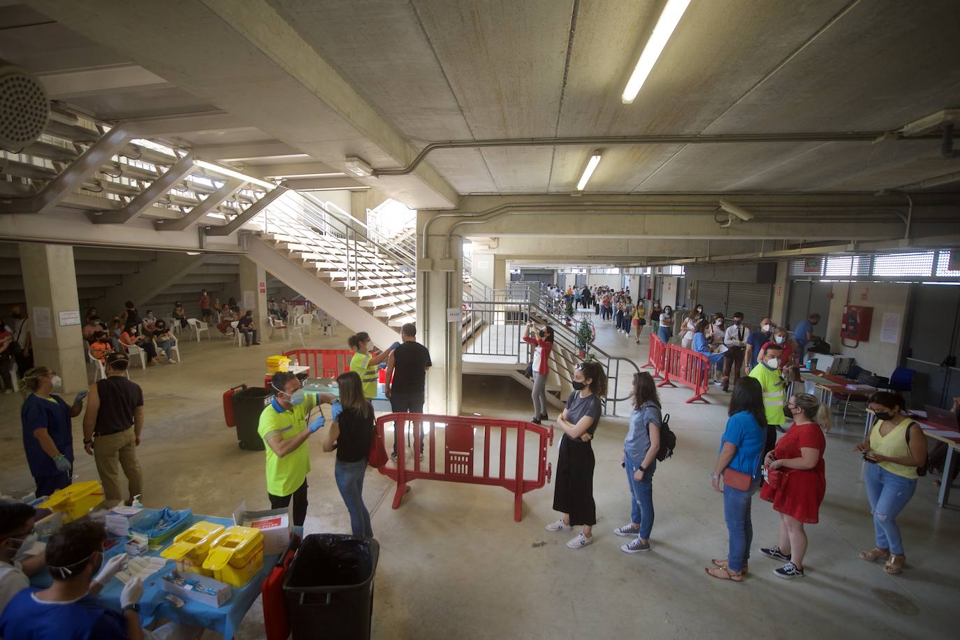 Fotos: La Región retoma la vacunación a menores de 60 años con AstraZeneca