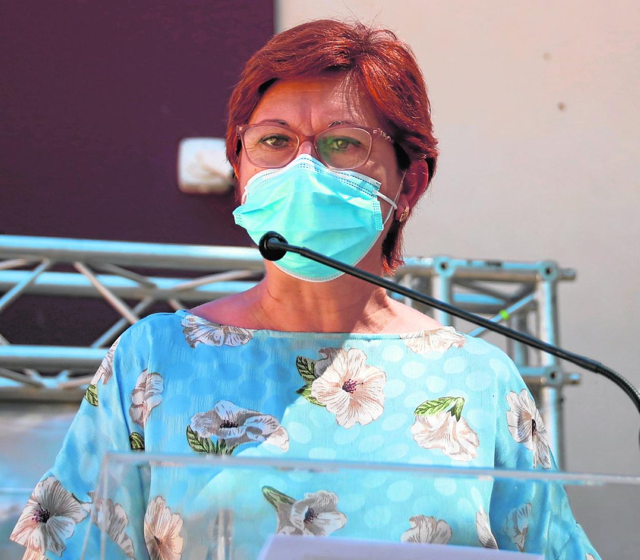 La alcaldesa Juana Guardiola, durante su participación en el Certamen. 