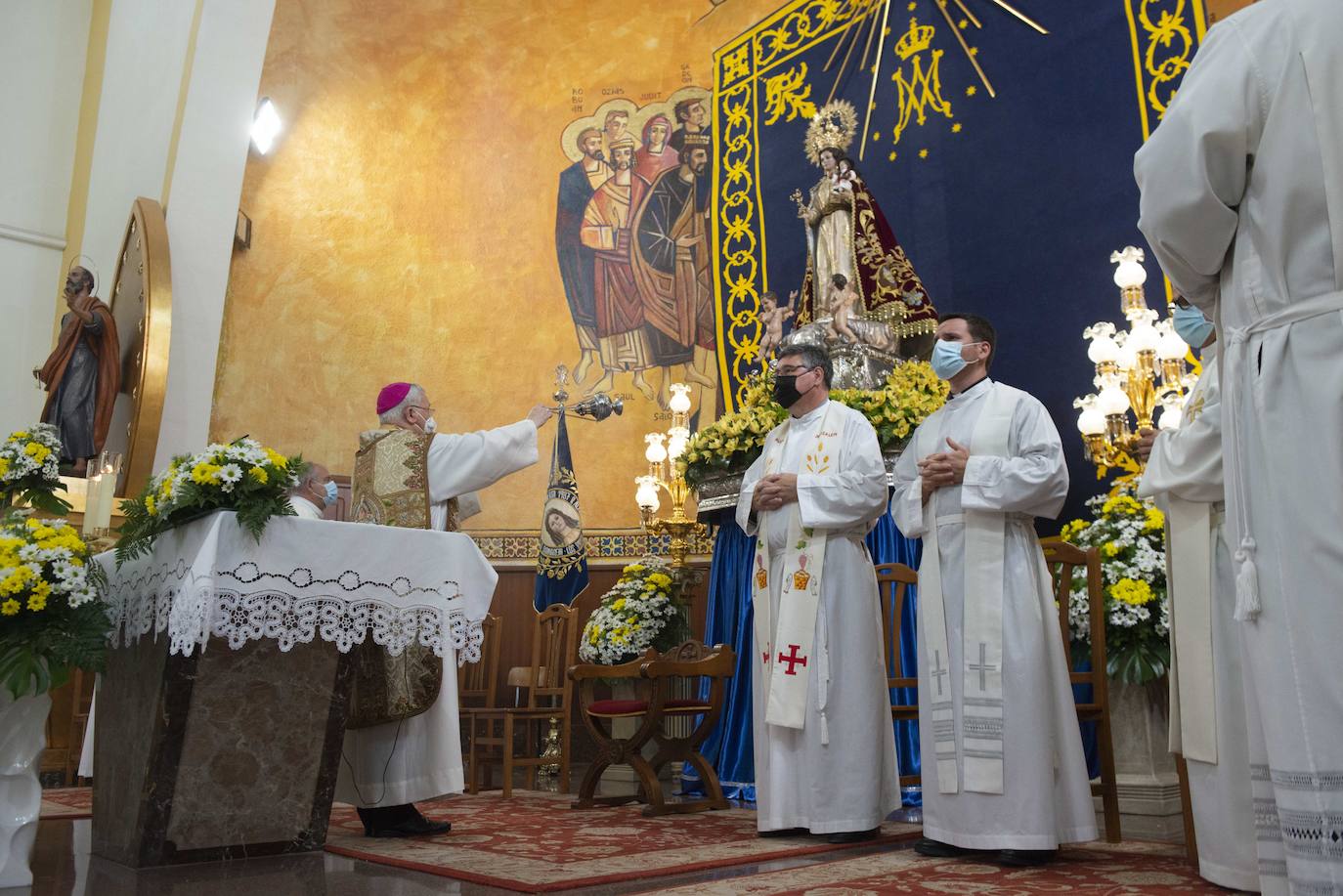 Fotos: Los Ramos se rinde a la Virgen de la Huerta