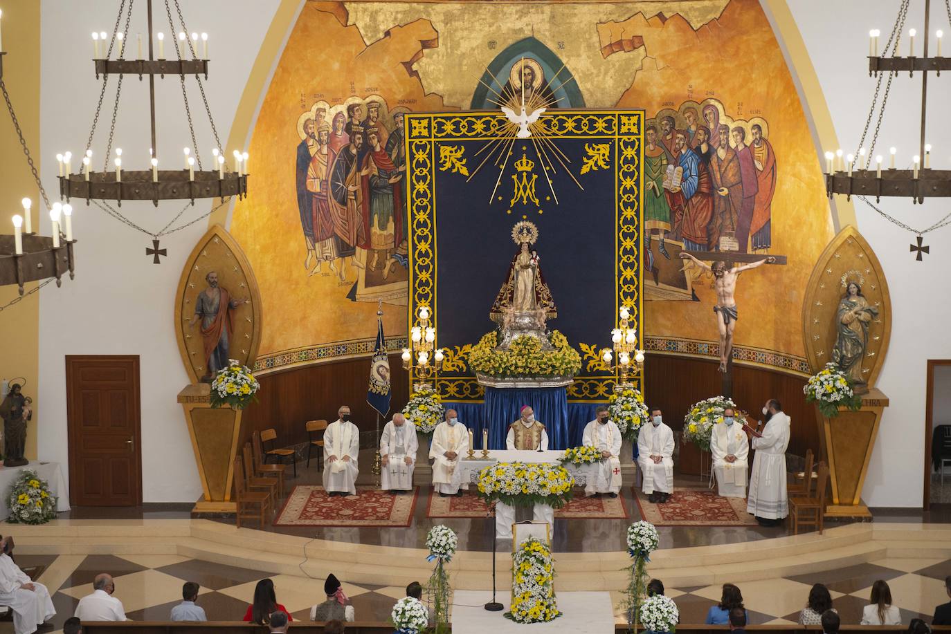 Fotos: Los Ramos se rinde a la Virgen de la Huerta