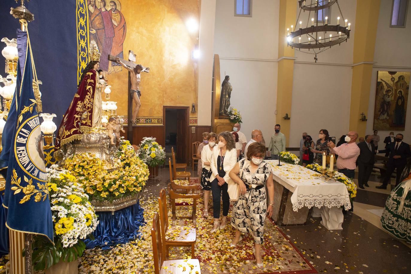 Fotos: Los Ramos se rinde a la Virgen de la Huerta