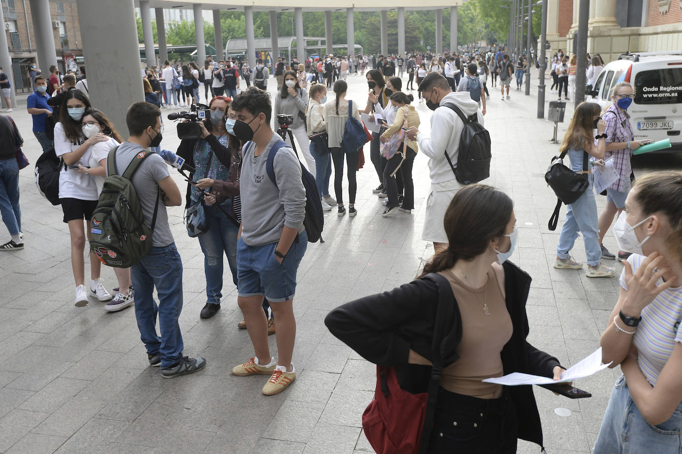 Fotos: Así arrancó la Ebau en la Universidad de Murcia