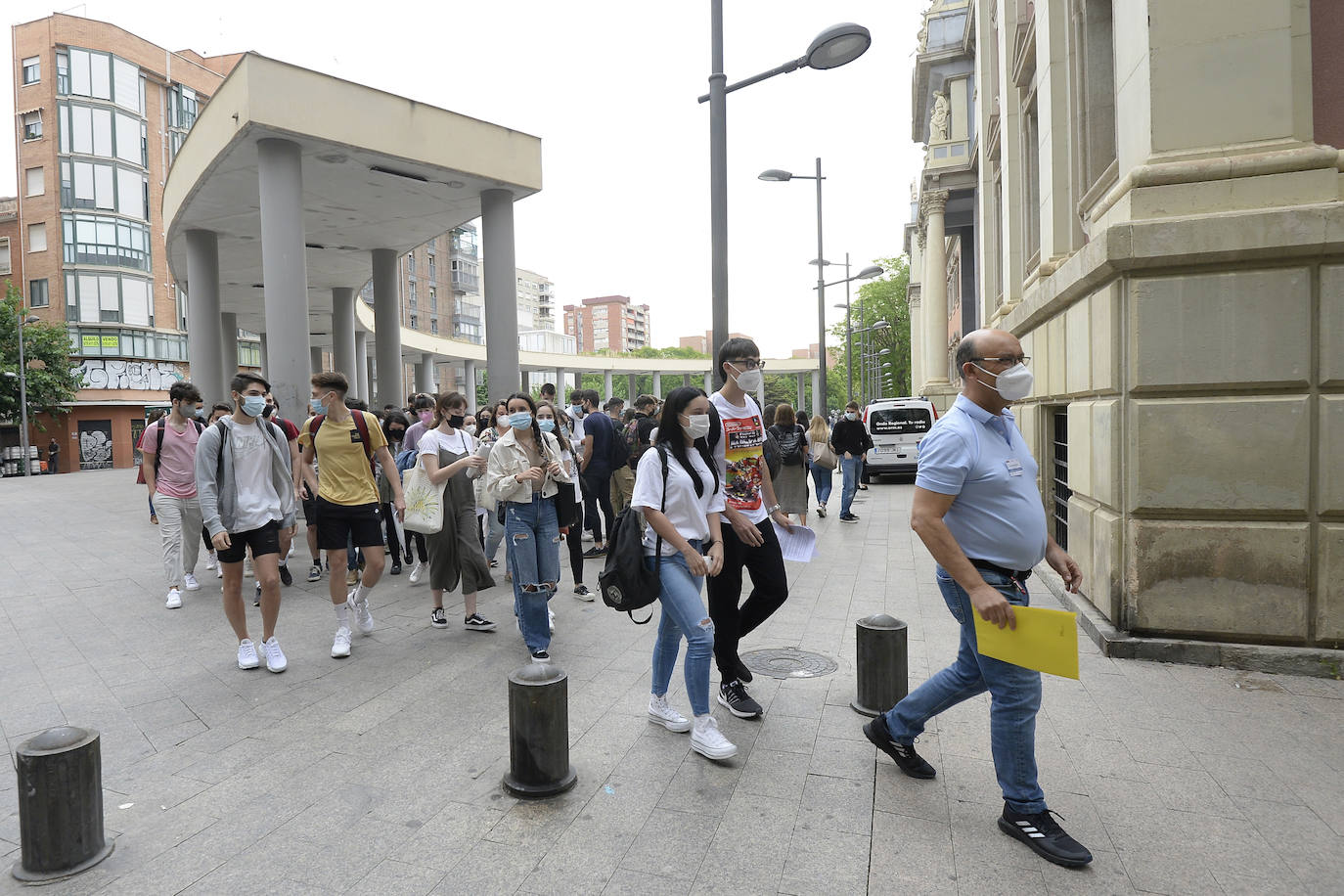 Fotos: Así arrancó la Ebau en la Universidad de Murcia
