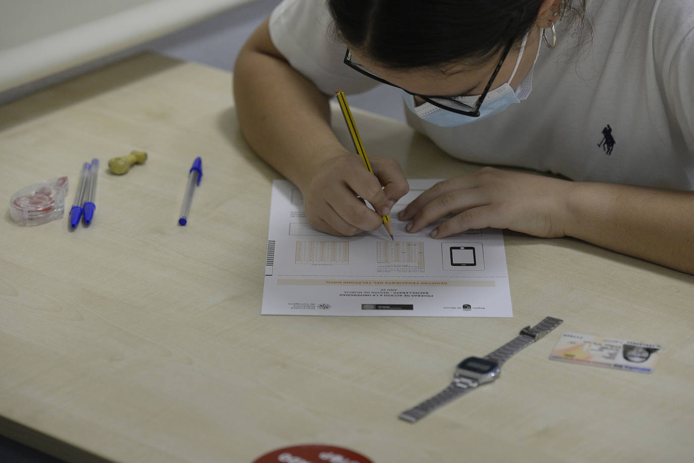 Fotos: Así arrancó la Ebau en la Universidad de Murcia