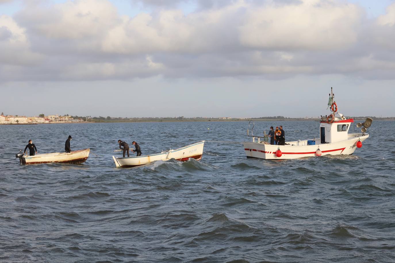 Fotos: Limpieza de residuos en el fondo del Mar Menor