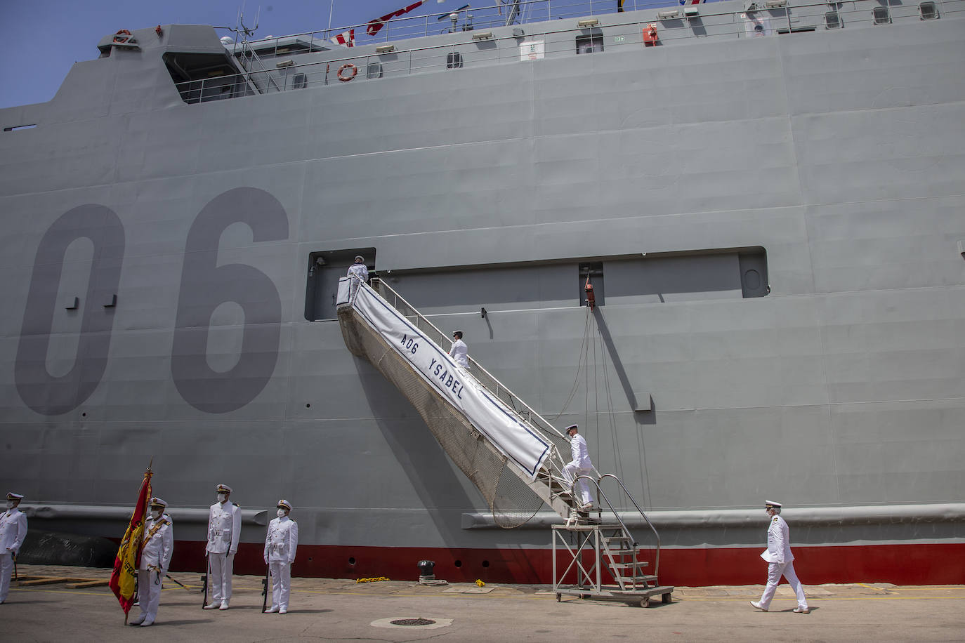Fotos: El nuevo buque del Ejército de Tierra, &#039;Ysabel&#039;, será operado por la Armada