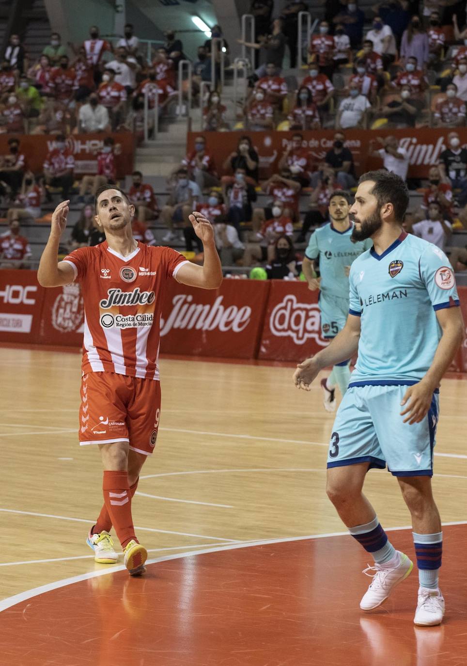 Fotos: Jimbee-Levante (1-5)