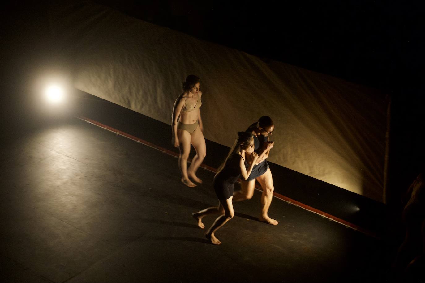 Fotos: La Lírica Física busca su hogar