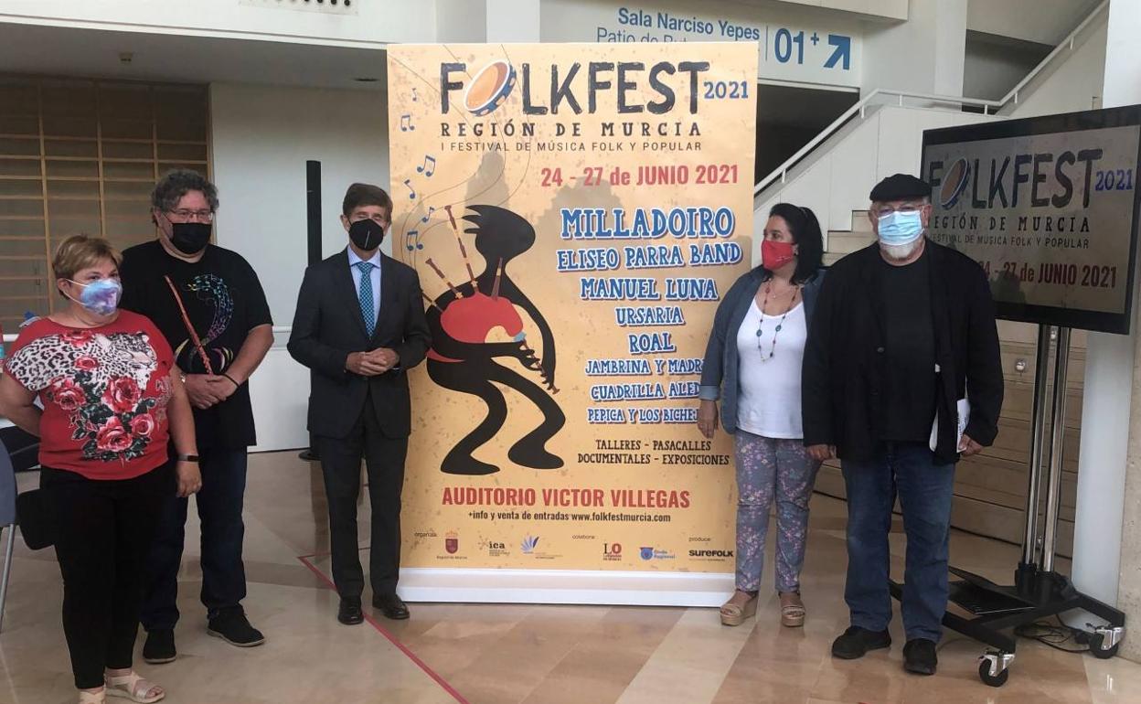 Presentación de la primera edición del festival Folk Fest.