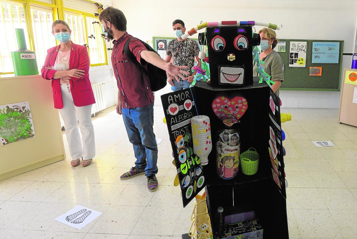 El confinamiento en las 507 viviendas del Infante