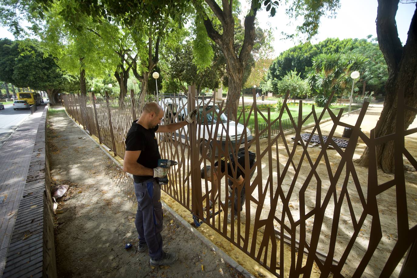 Fotos: Comienza el vallado del Jardín del Malecón de Murcia