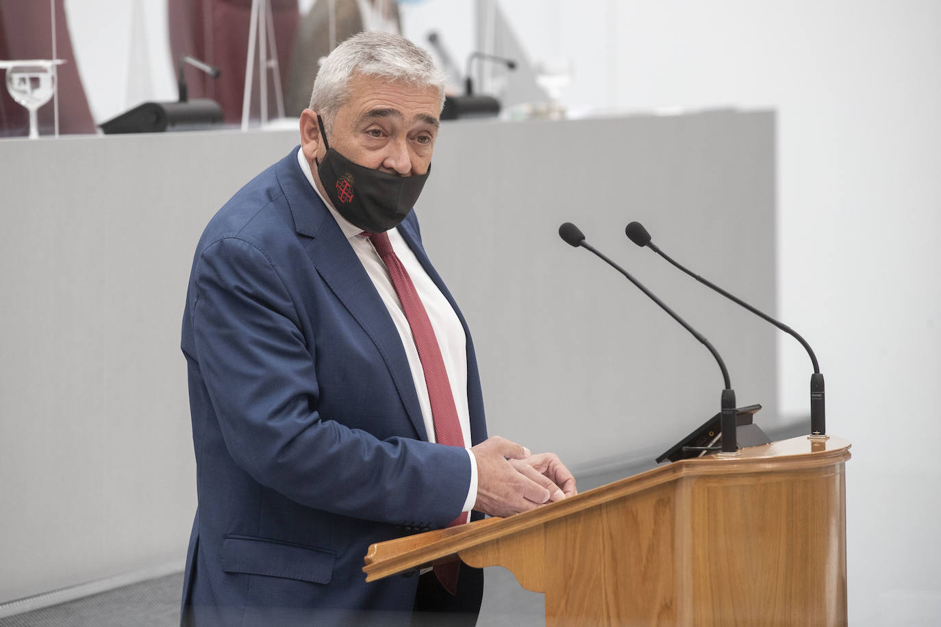 Fotos: La Asamblea aprueba los Presupuestos de 2021 con los votos del PP y los expulsados de Cs y Vox