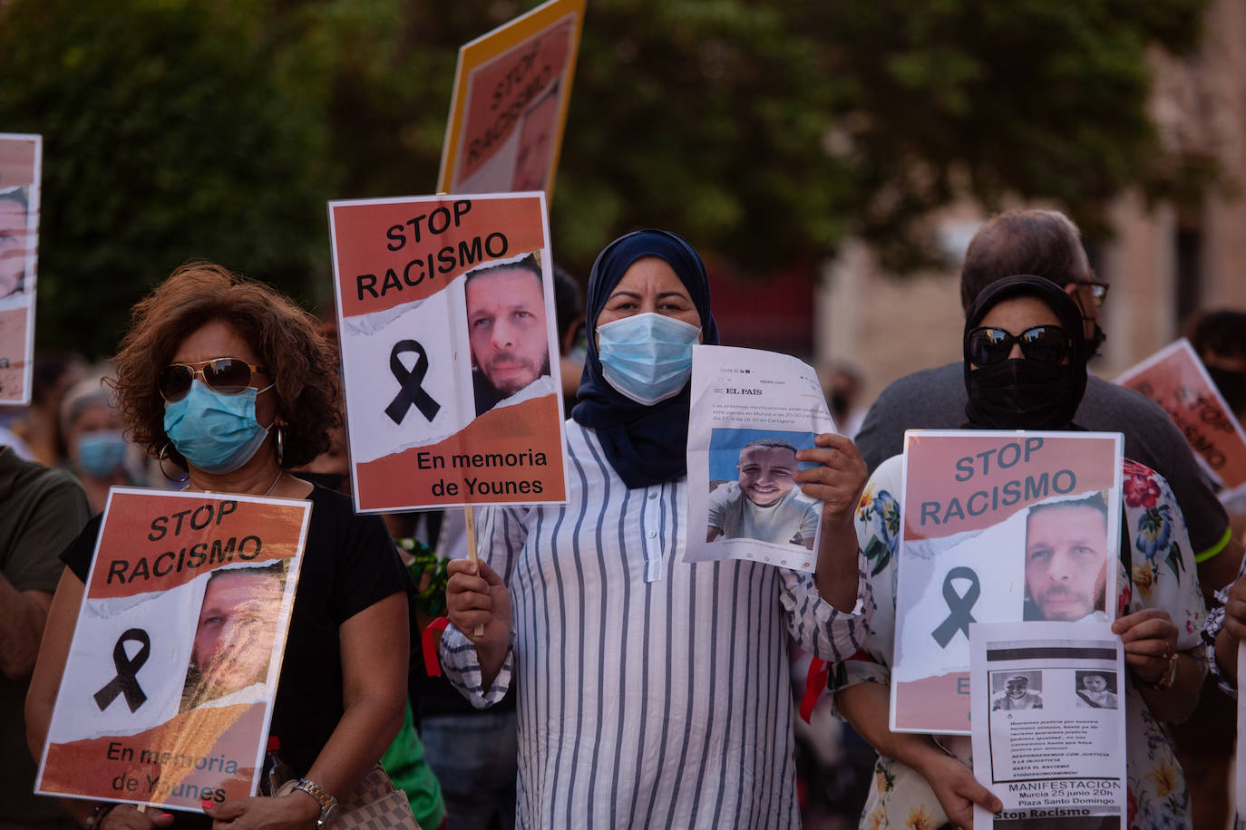 Fotos: Movilización en Murcia contra &quot;el odio, el racismo y la xenofobia&quot;