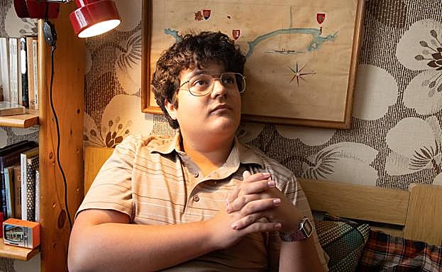 Gabriel Sánchez, como Roberto Enríquez, en 'Maricón perdido'. 