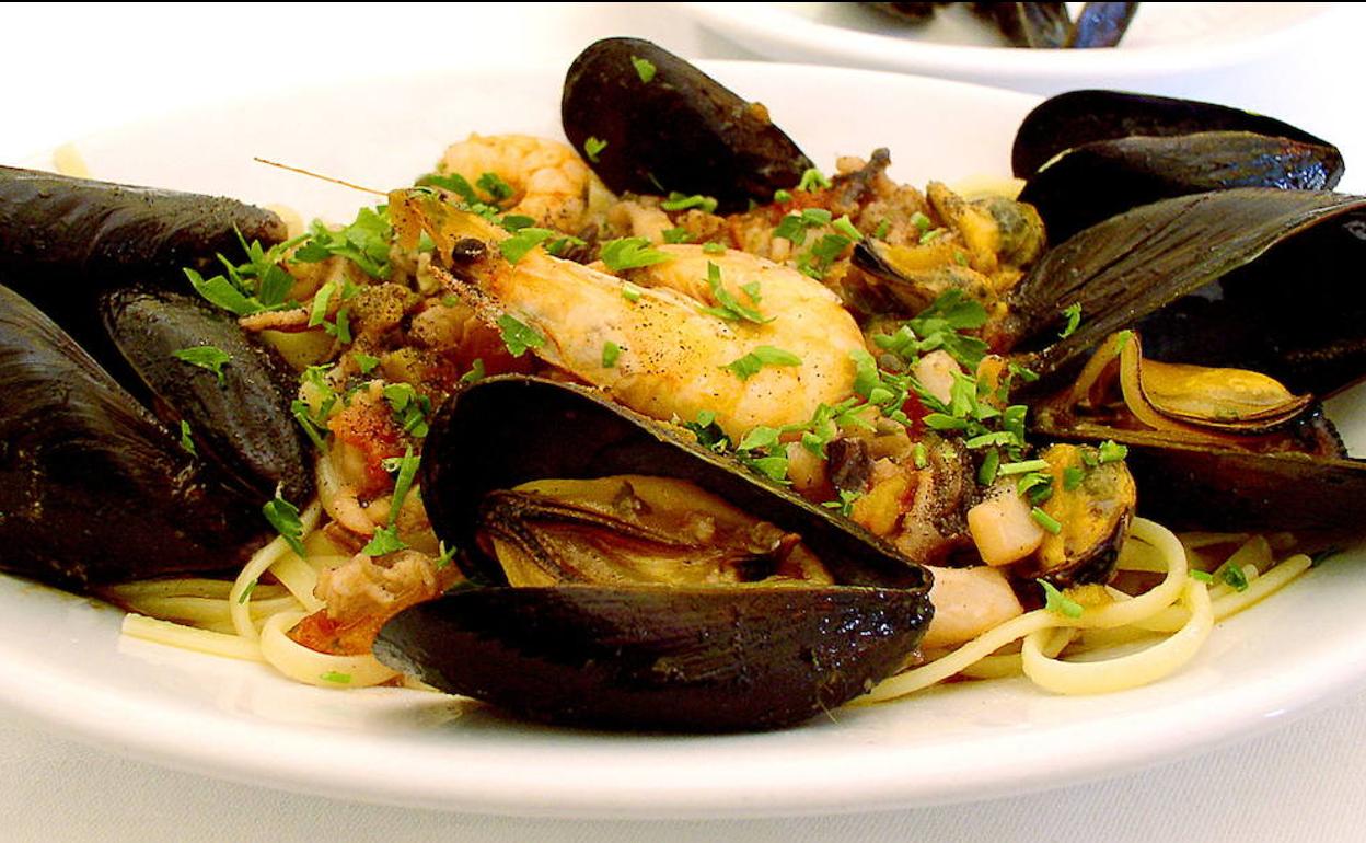 Pasta con mejillones. 