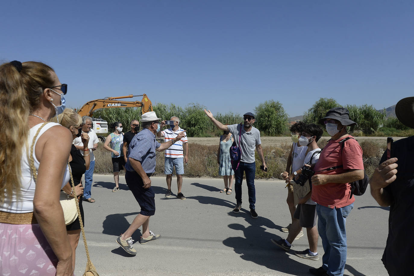 Fotos: Paralizan de forma urgente los trabajos en la acequia Pitarque en Murcia