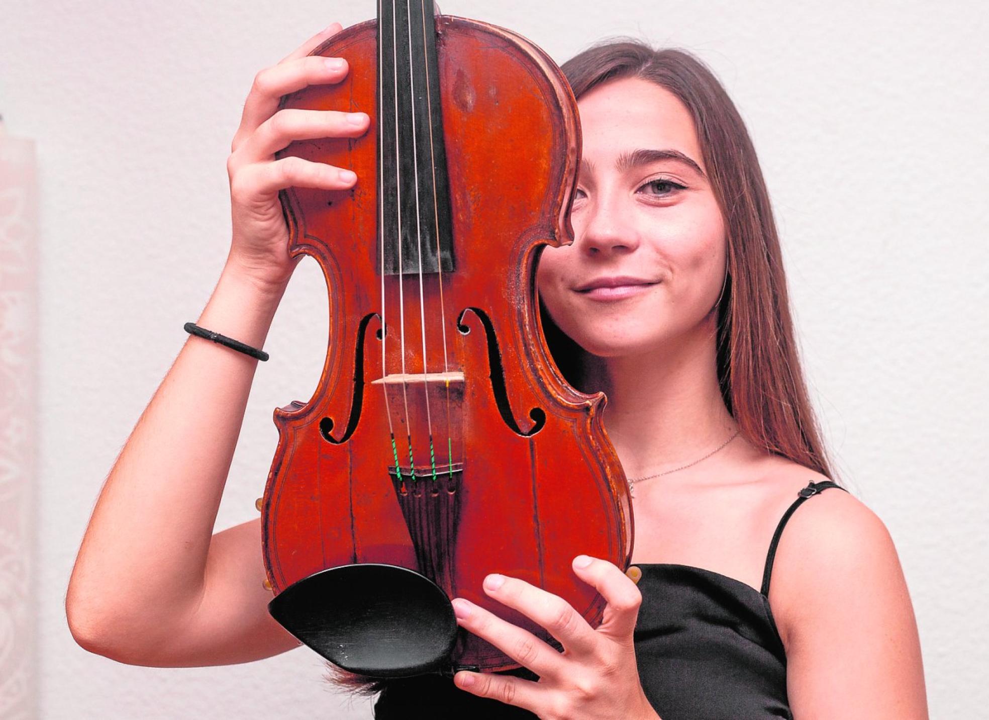 La violinista murciana Laura García, que ha participado en un encuentro de jóvenes con Gustavo Dudamel. 
