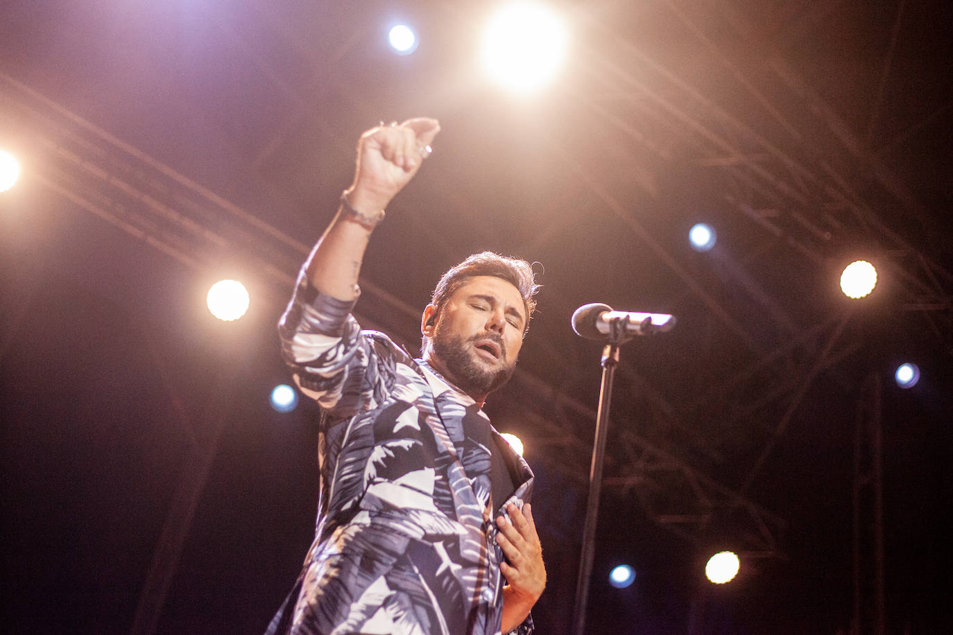 Fotos: Miguel Poveda vuelve a Murcia con Las Noches del Malecón