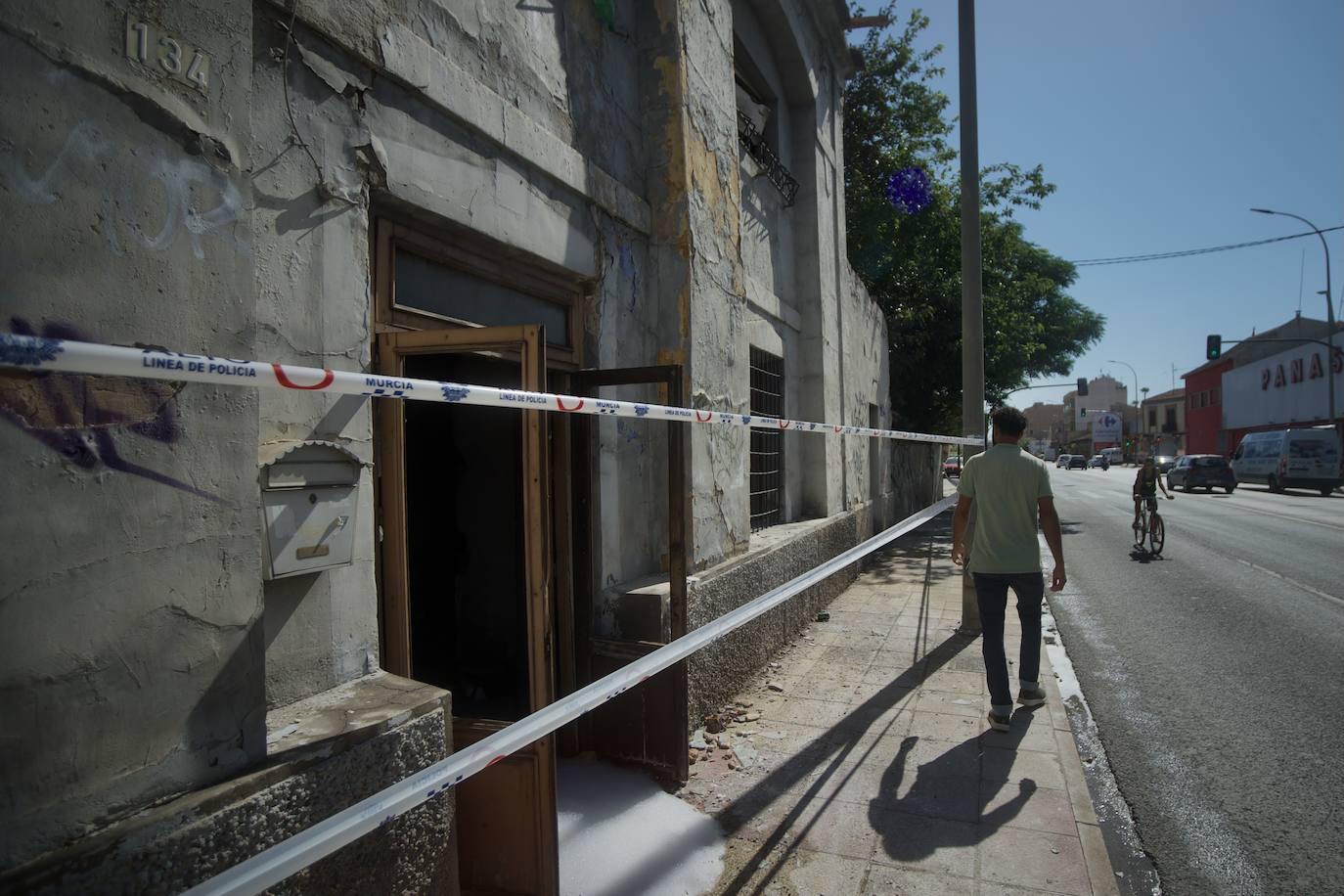 Fotos: Incendio en un huerto abandonado de Barriomar