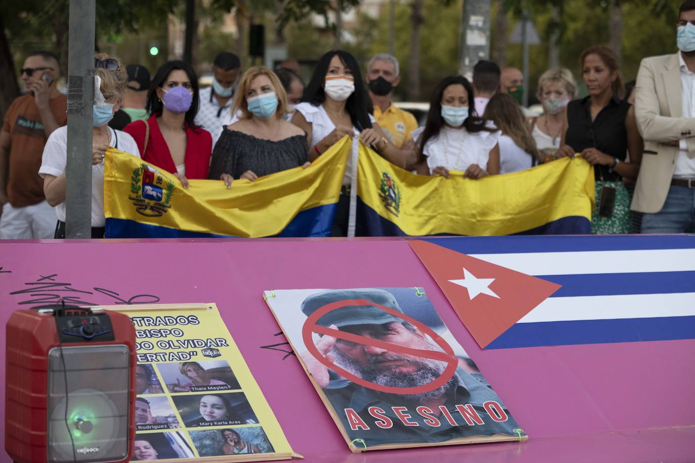 Fotos: Apoyo al pueblo cubano