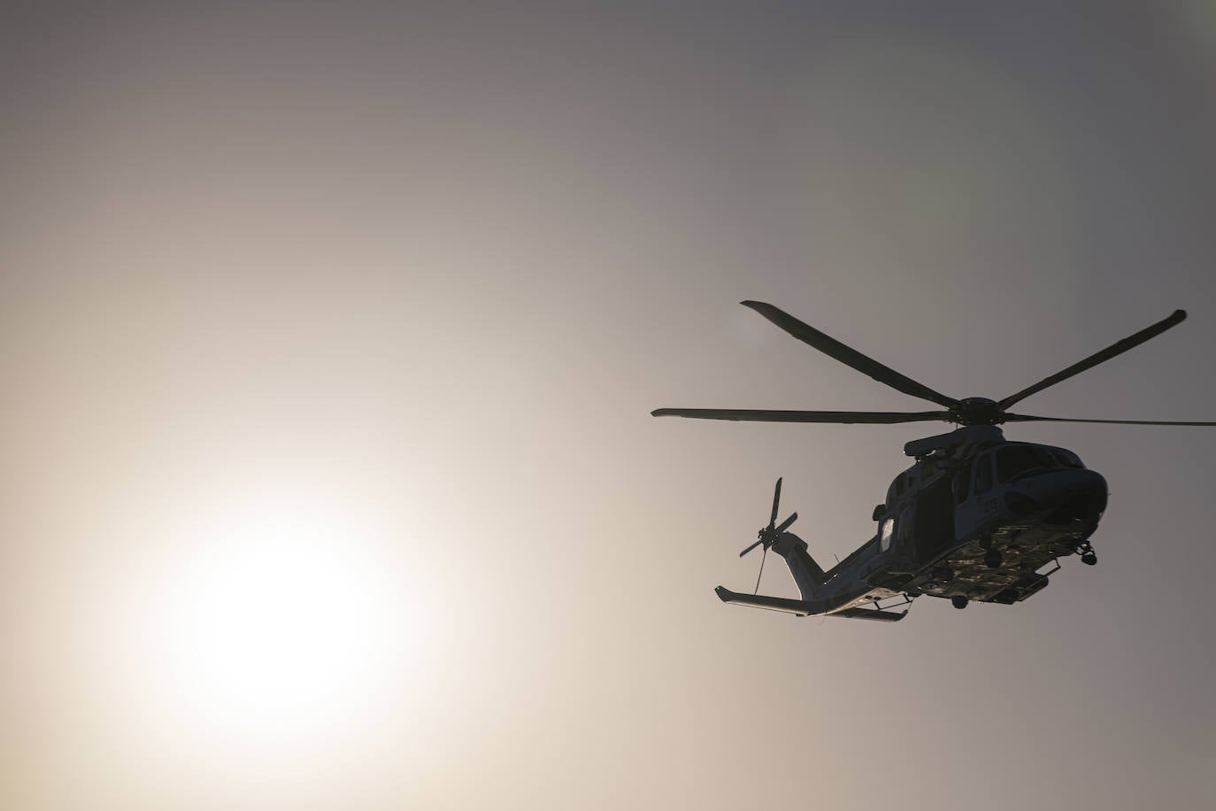 Fotos: Simulacro de un accidente de actividad subacuática en Cabo de Palos coordinado por Salvamento Marítimo