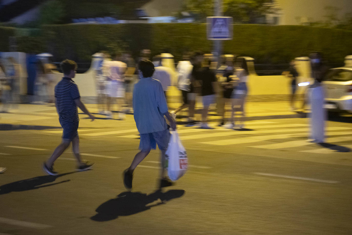 Fotos: Terrazas a rebosar en Cabo de Palos pese al aumento del dispositivo policial