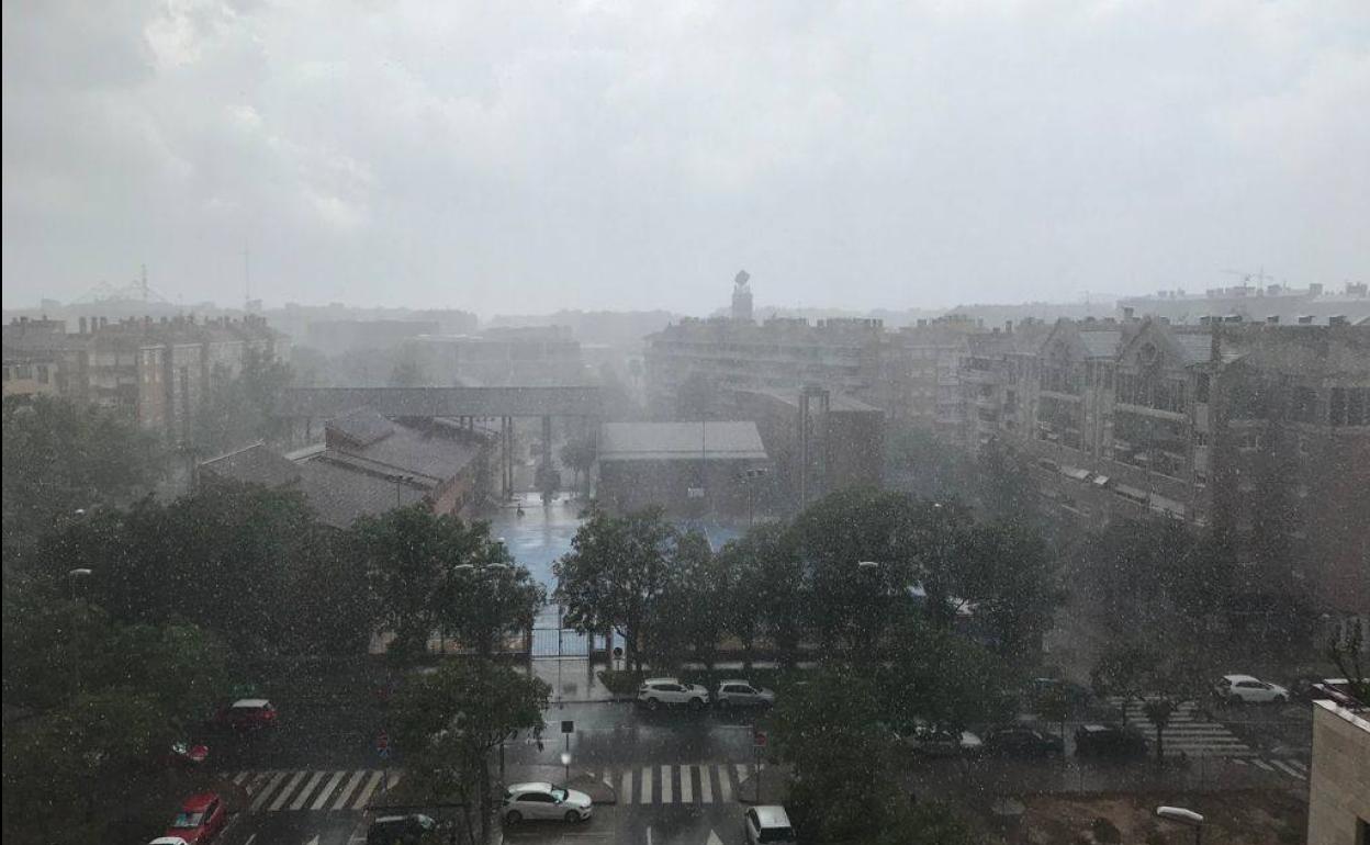 Comienzan las tormentas este lunes en Murcia.