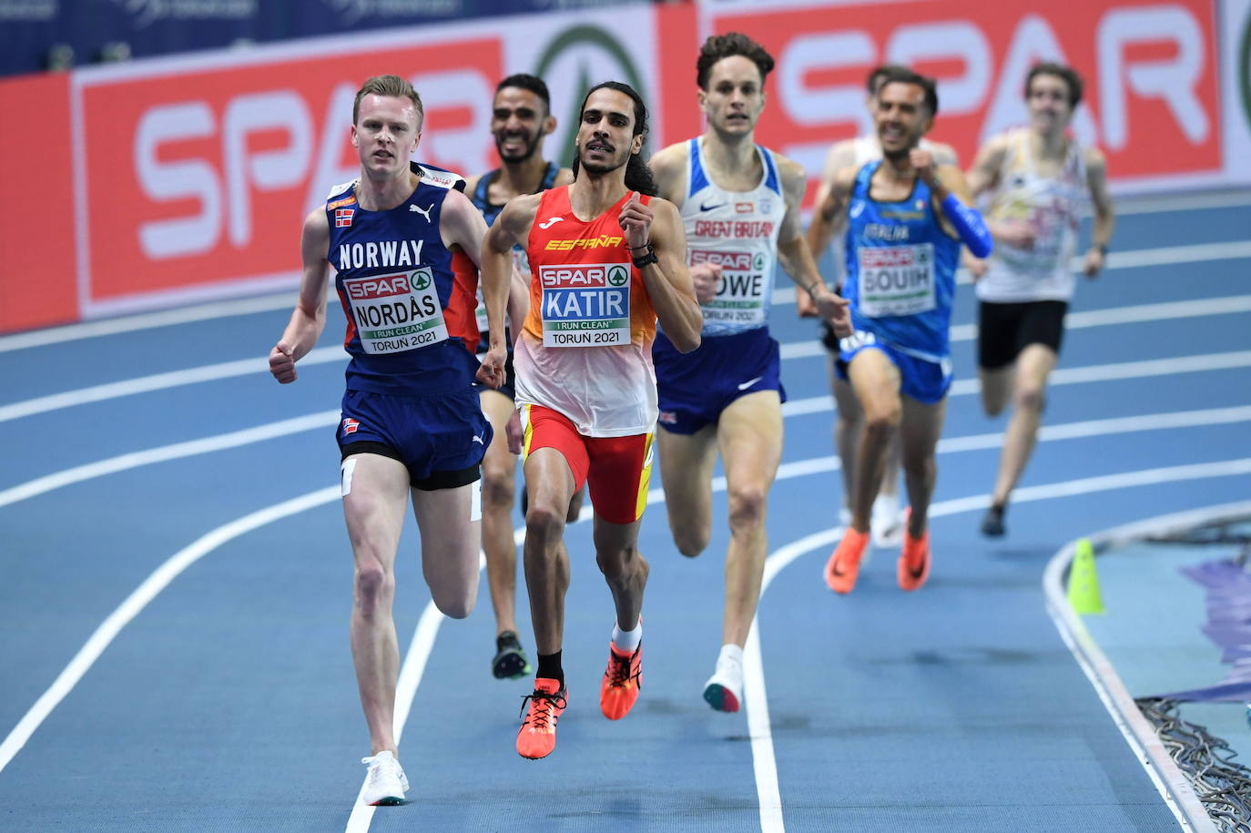 Katir compitió en los 3.000 metros del Campeonato de Europa de Atletismo en Pista Cubierta en Torún (Polonia), el 6 de marzo de 2021.