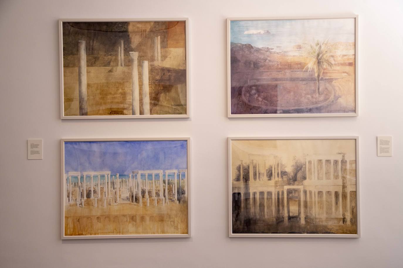 Fotos: Pedro Cano presenta &#039;Teatros&#039;, su última exposición en Cartagena