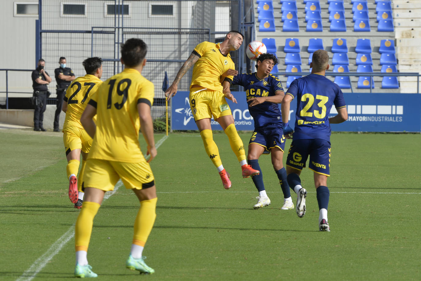 Fotos: El empate del UCAM CF ante el Hércules, en imágenes