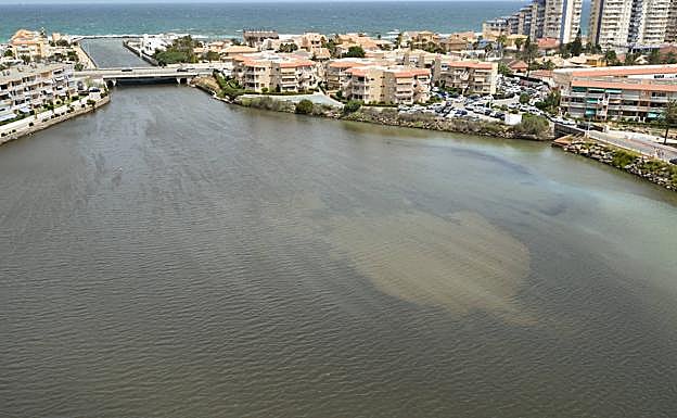 Estado del canal de Marchamalo, este domingo.