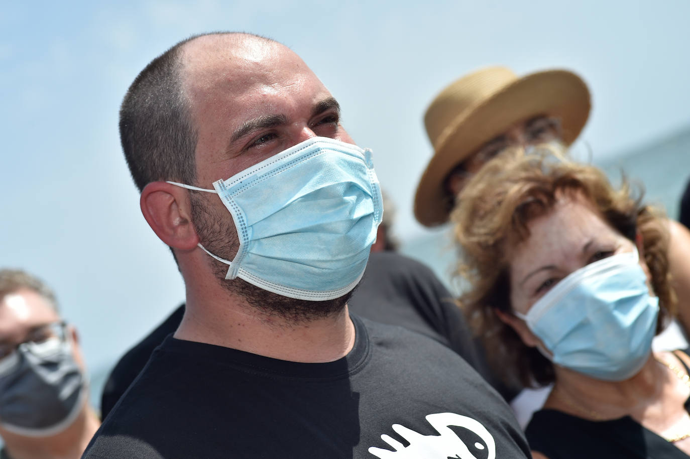 Fotos: La cadena humana en defensa de la laguna salada, en imágenes