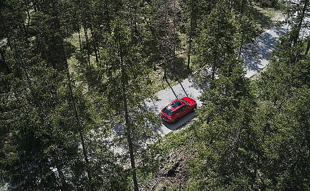 Nos subimos al nuevo Porsche Macan: un atlético SUV con mucha personalidad