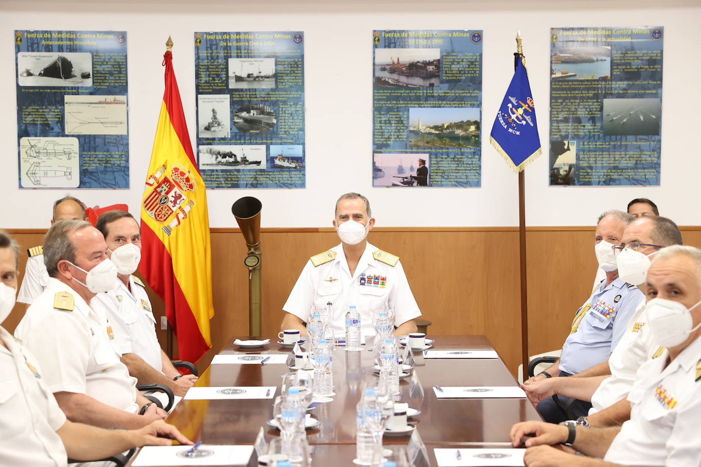 Fotos: El Rey visita en Cartagena la Fuerza de Medidas Contraminas de la Armada en su 75 aniversario