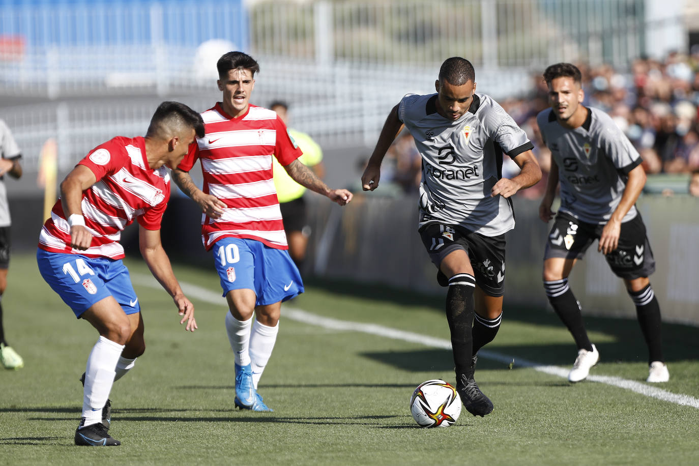 Fotos: El empate del Real Murcia ante el Recreativo Granada, en imágenes