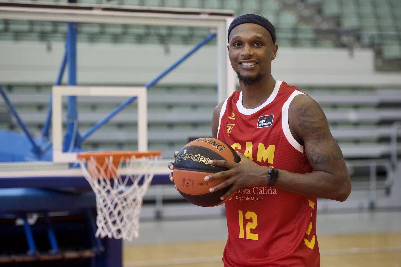 Fotos: Los jugadores del UCAM CB posan en el &#039;Media Day&#039;
