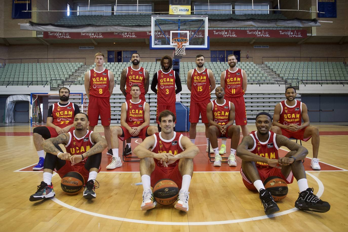 Fotos: Los jugadores del UCAM CB posan en el &#039;Media Day&#039;