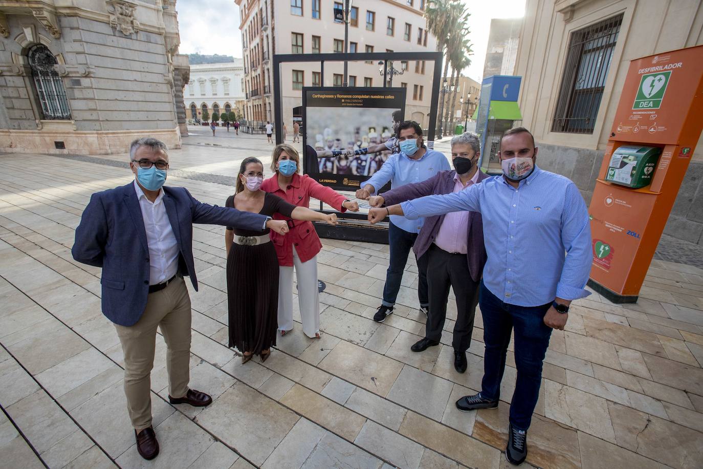 Fotos: Las fiestas de Cartagena se retratan en la calle