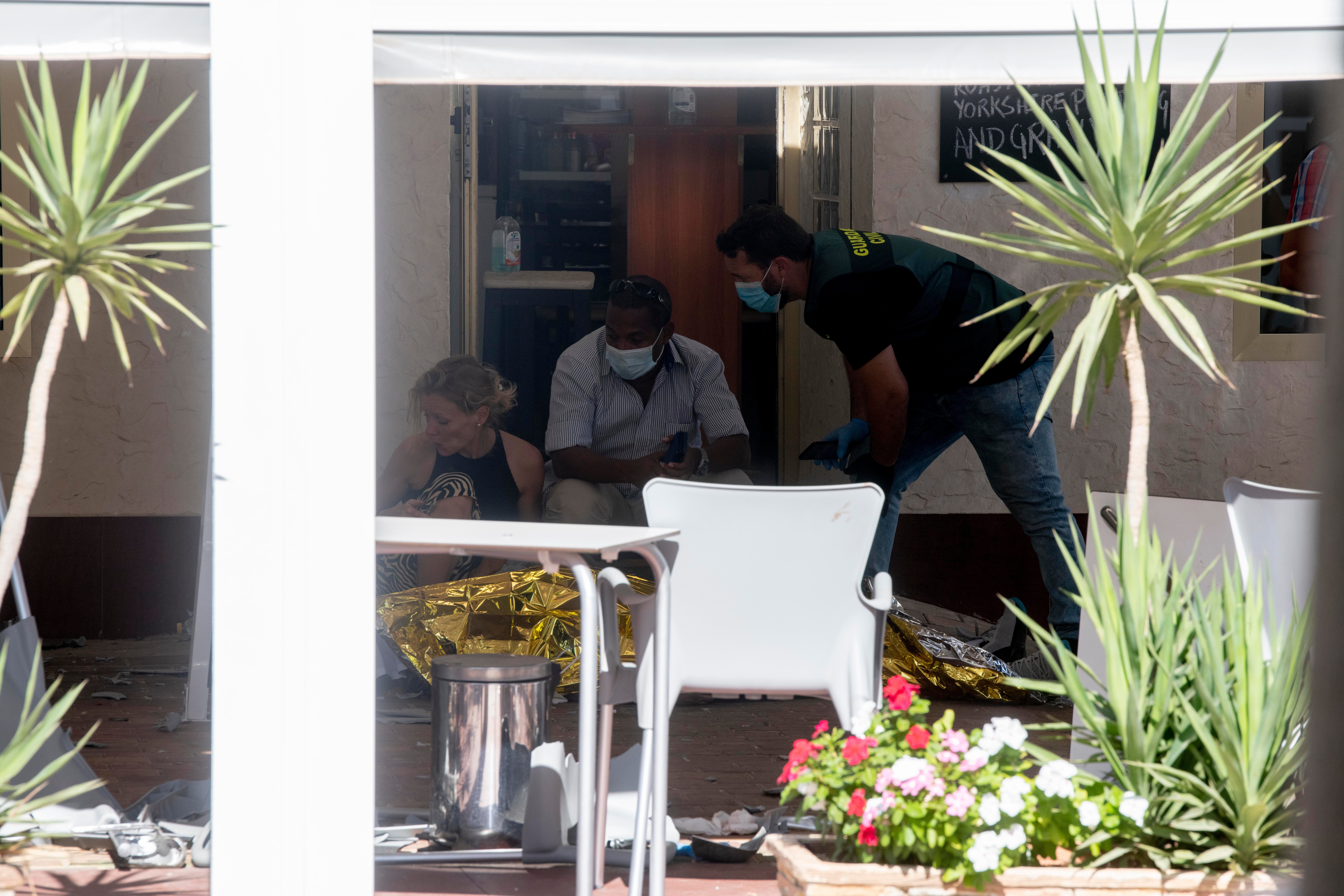 Fotos: Dos muertos en un atropello múltiple en la terraza de un bar de Torre Pacheco