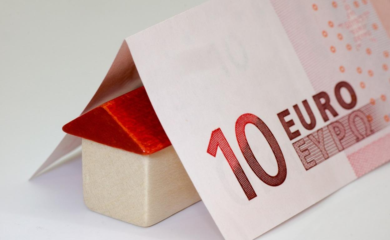 ¿Cómo resolver la sobrecarga financiera asociada al pago de la vivienda?