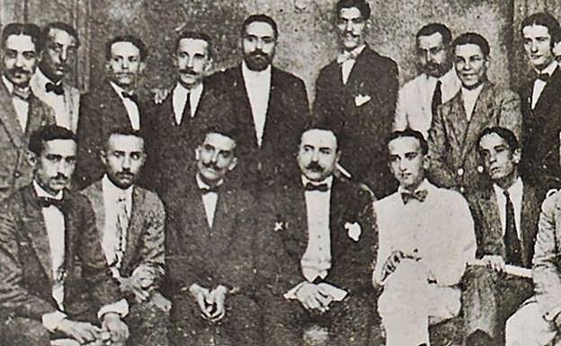 Los fundadores del Sport Club Cartagena, en 1906. 