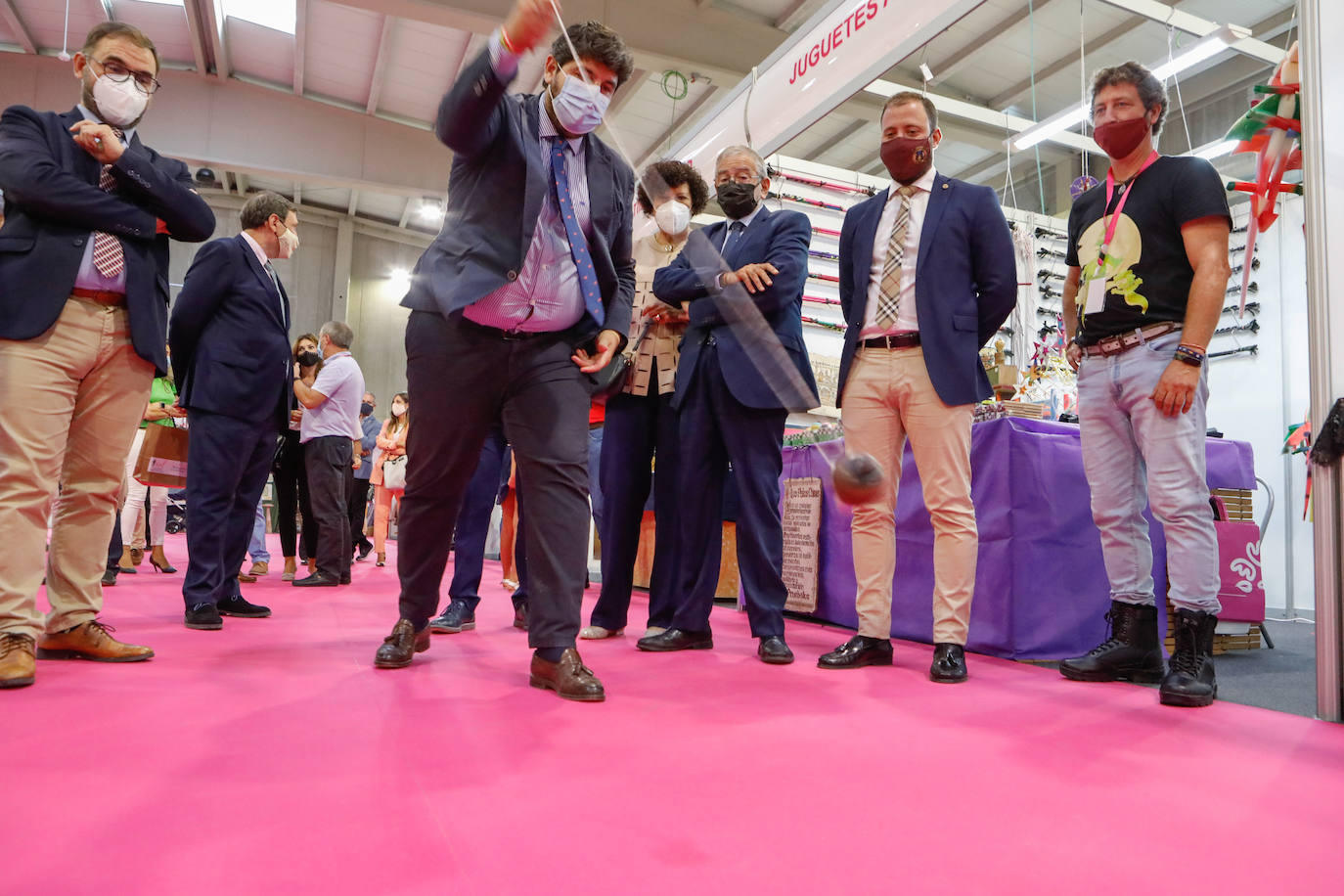 Fotos: La Feria de Artesanía de la Región reabre sus puertas en Lorca tras un año de paréntesis por la Covid