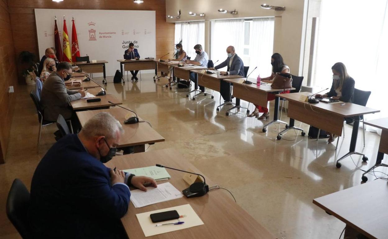 Aprobación de las subvenciones a las Campanas de Auroros.