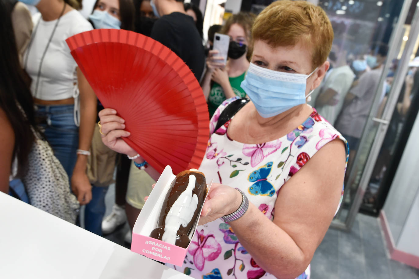 Fotos: La Pollería inaugura en Murcia sus particulares gofres