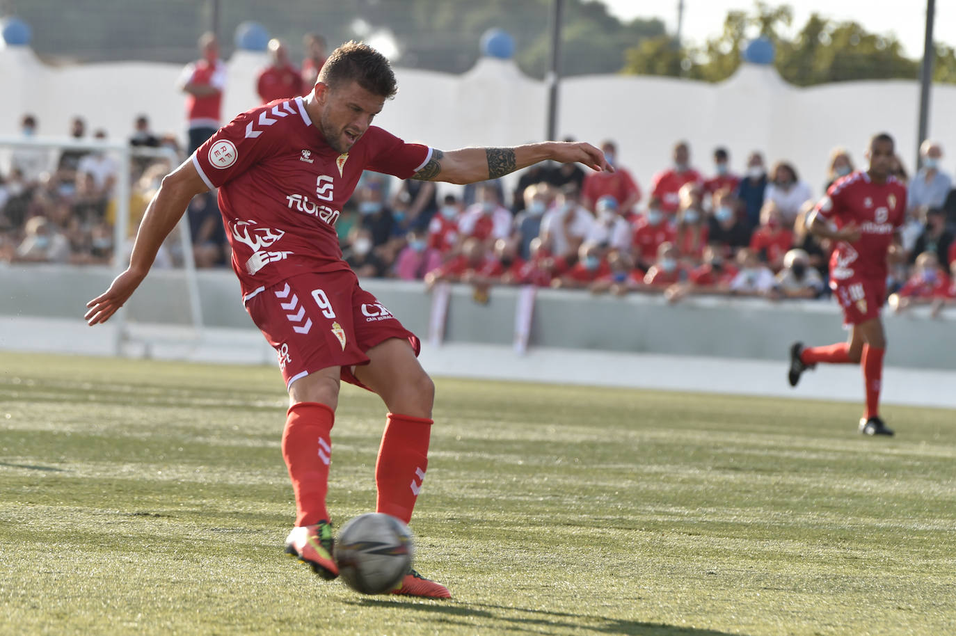 Los jugadores del Mar Menor celebrando el gol de la victoria.