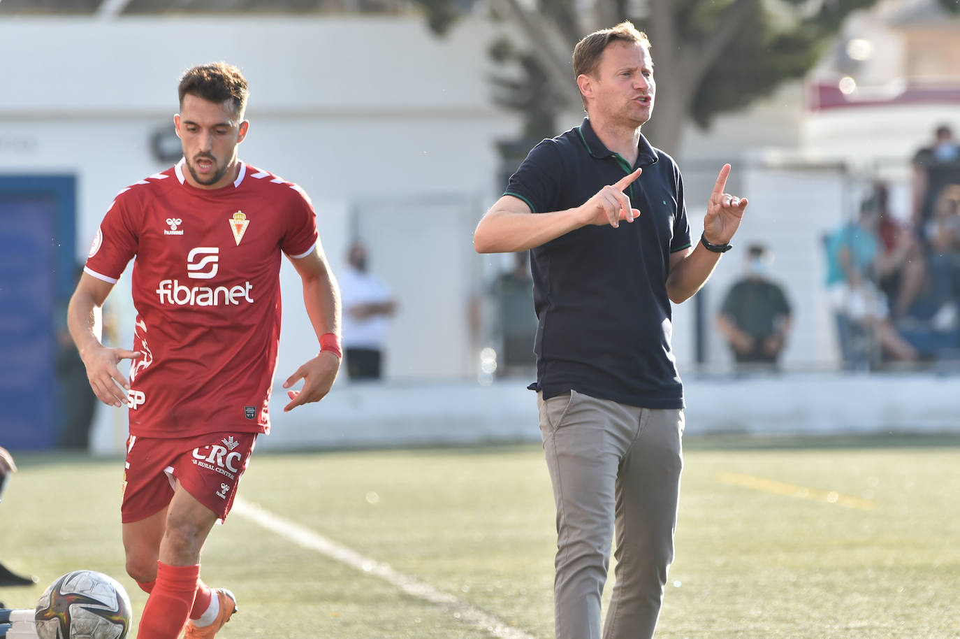 Los jugadores del Mar Menor celebrando el gol de la victoria.