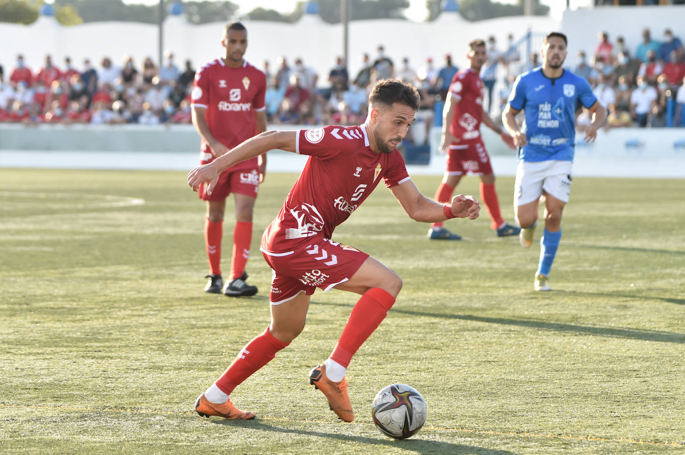 Los jugadores del Mar Menor celebrando el gol de la victoria.