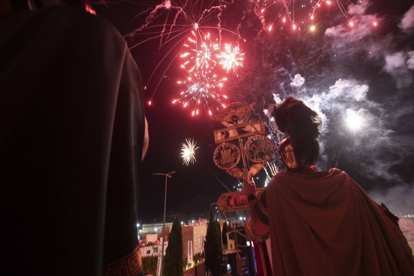 Fotos: Carthagineses y romanos se despiden con el apagado del fuego sagrado